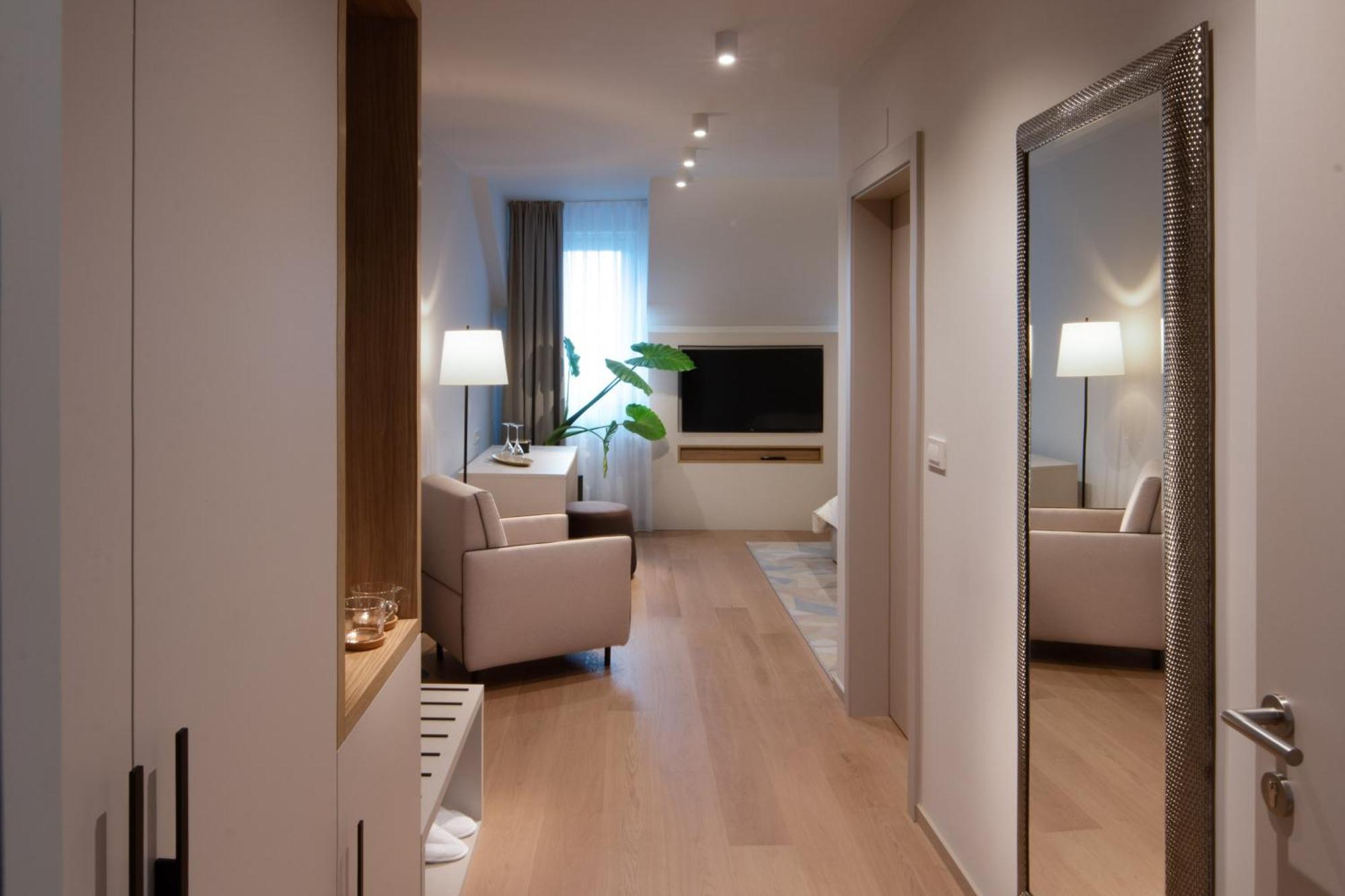 Bed and Breakfast Hisa Putr Trzin Экстерьер фото
