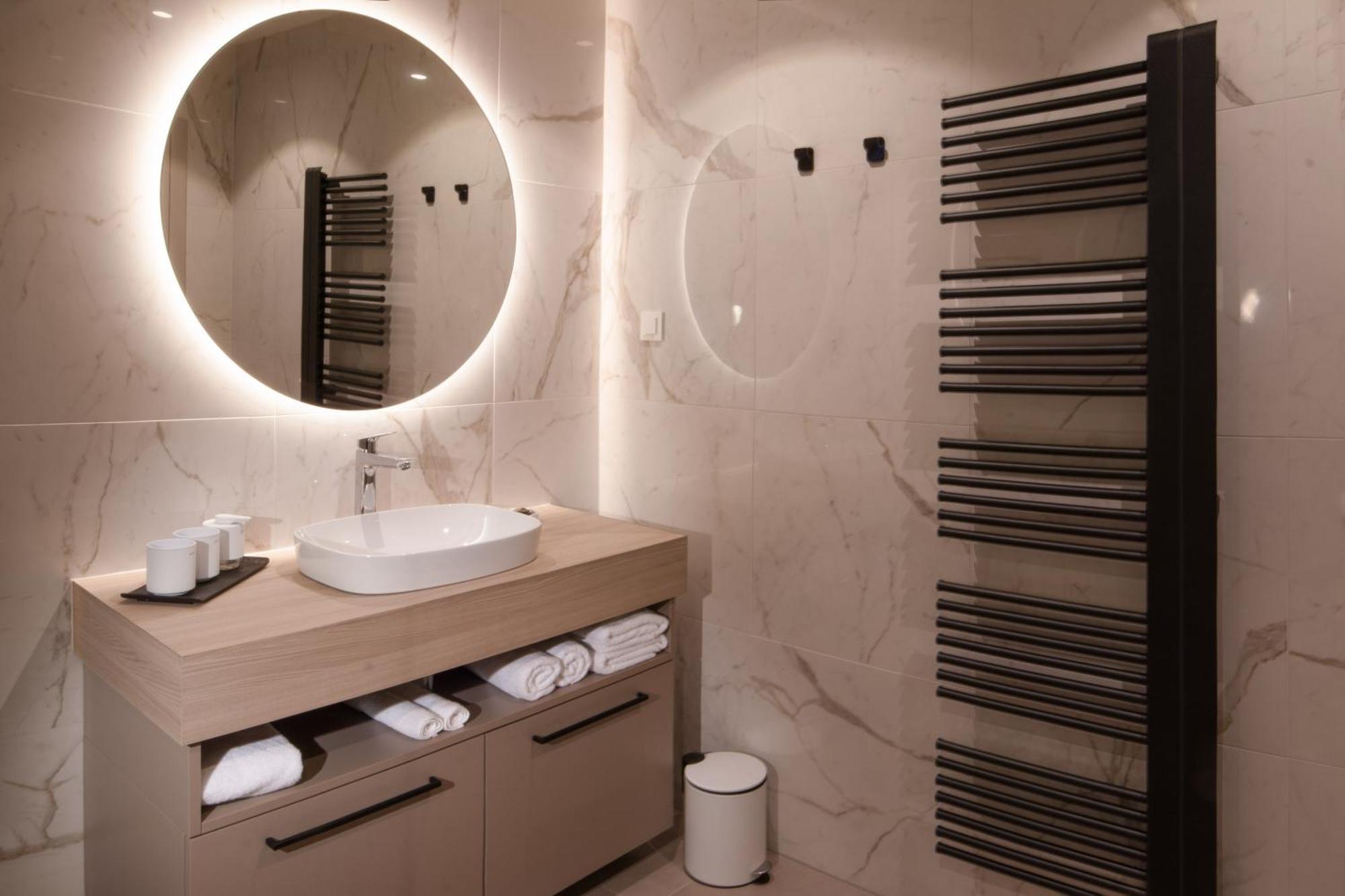 Bed and Breakfast Hisa Putr Trzin Экстерьер фото